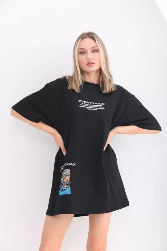 T-shirt Oversize Unisex Z Okrągłym Dekoltem I Nadrukiem - Czarny