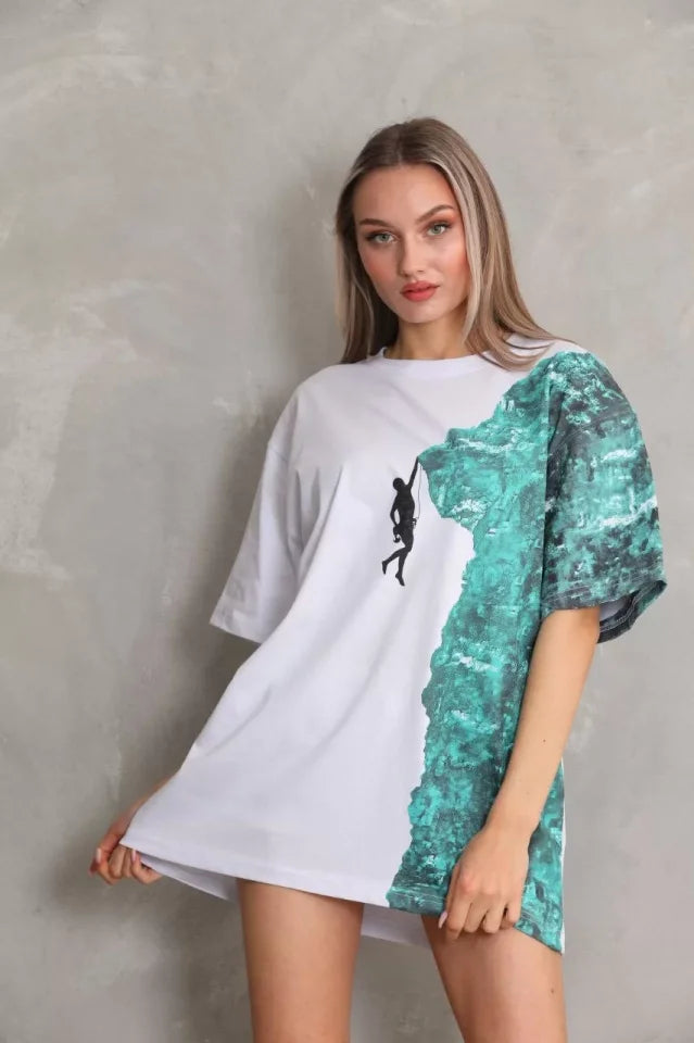 T-shirt Oversize Unisex Z Okrągłym Dekoltem I Nadrukiem - Biały