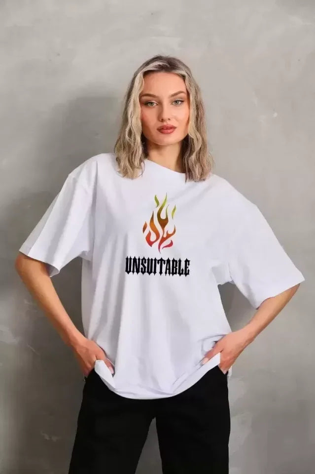 T-shirt Oversize Unisex Z Okrągłym Dekoltem I Nadrukiem - Biały