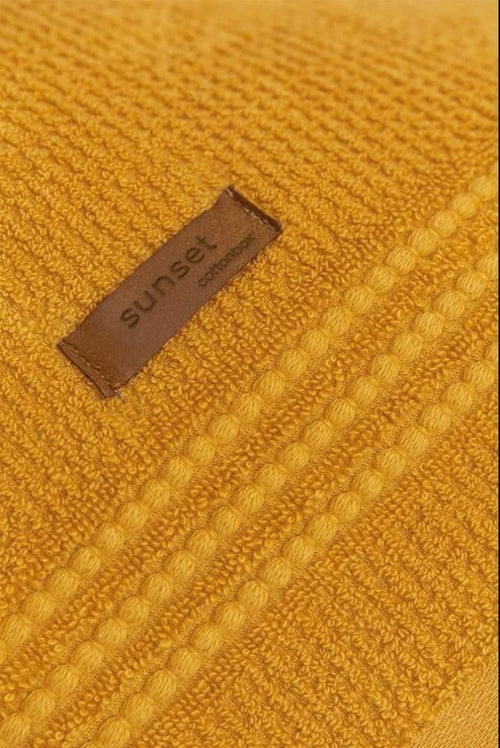 Zestaw Ręczników Bawełnianych Wellness W Kolorze żółtym O Zachodzie Słońca